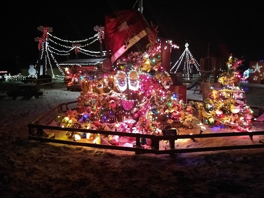 Overly's Country Christmas