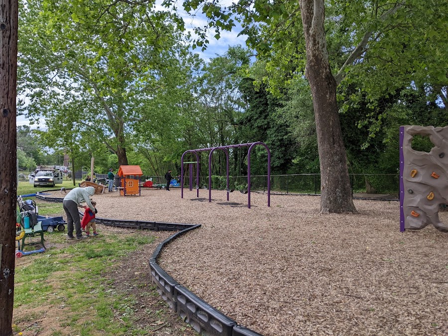 Chimborazo Playground & Courts