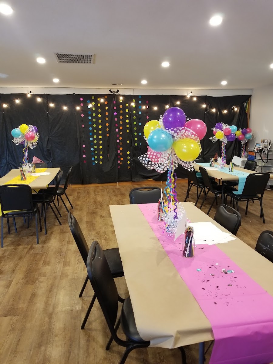 Kreeayt Art Studio