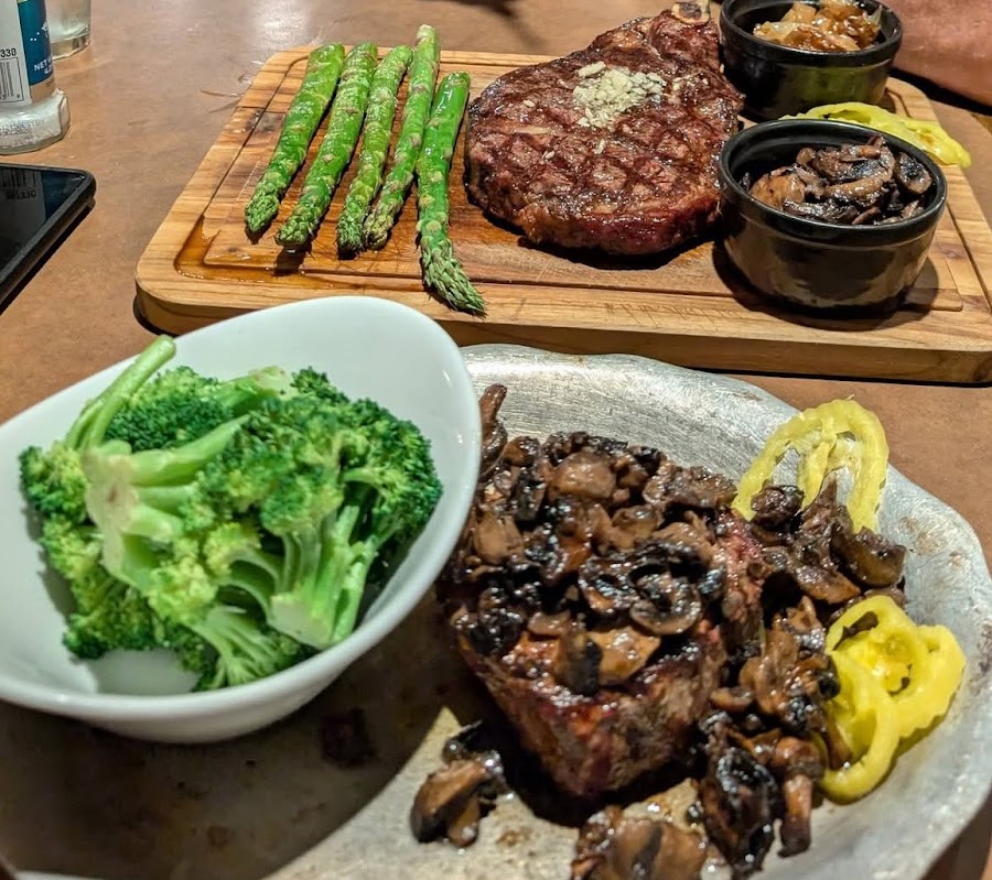 Cousino's Steakhouse