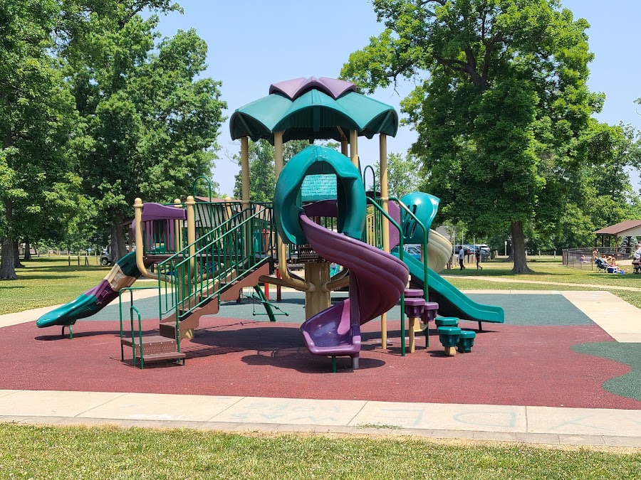 Millikin Woods Park