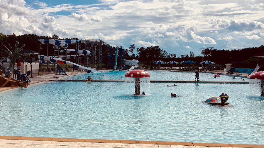 Cobblestones Water Park