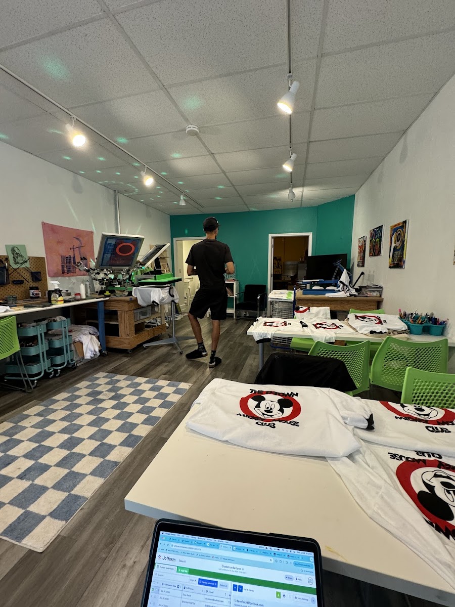 Wave Space Studio