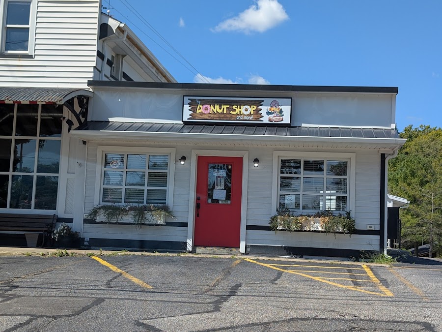 Hinckley Donut Shop