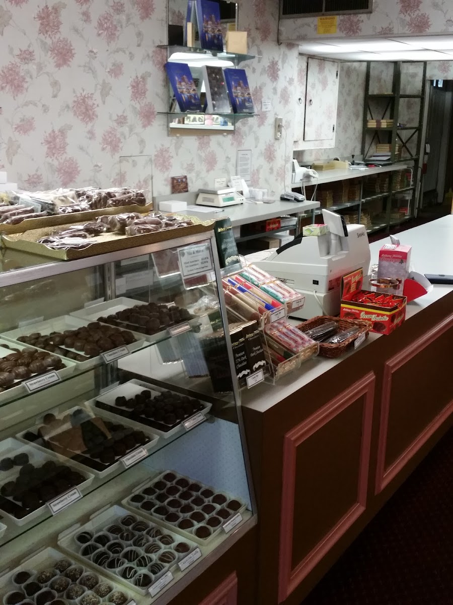 Anthony-Thomas Chocolates