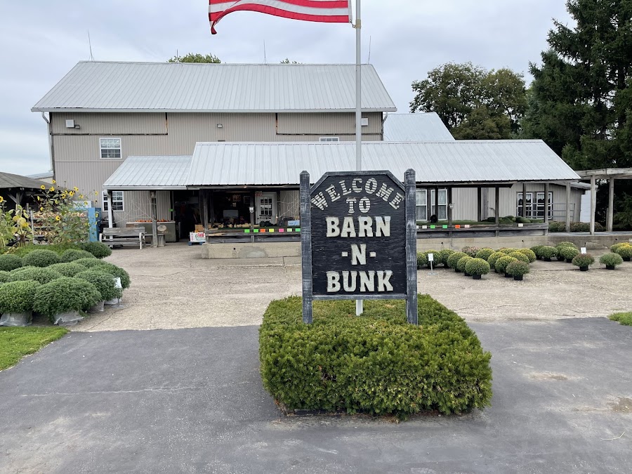 Barn N Bunk Farm Market