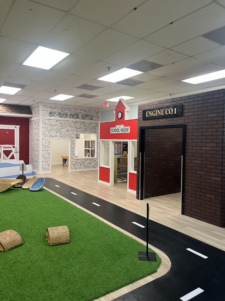 Busy Bee Play City