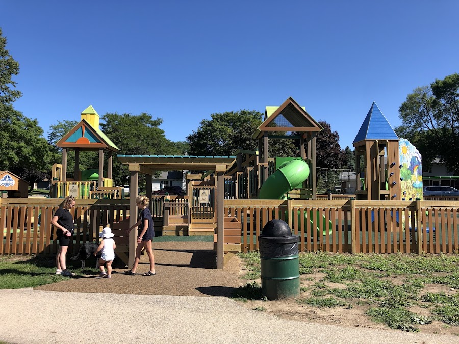 Willowbrooke Community Playground