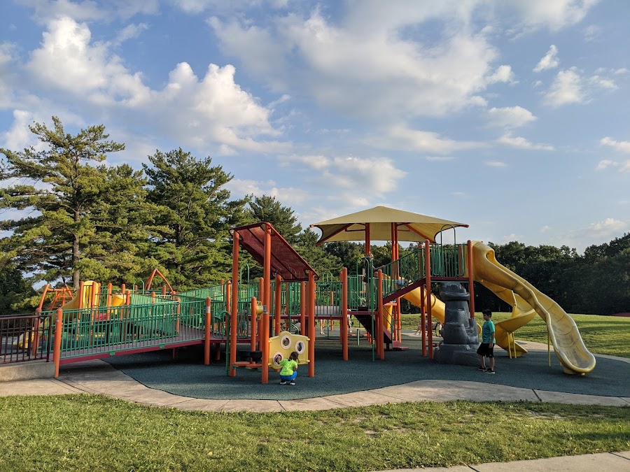 Settler's Cabin Park Playground