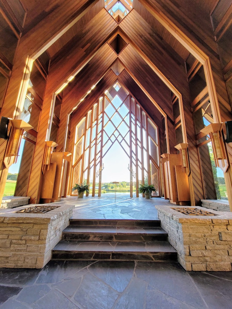 Powell Gardens, Kansas City's Botanical Garden