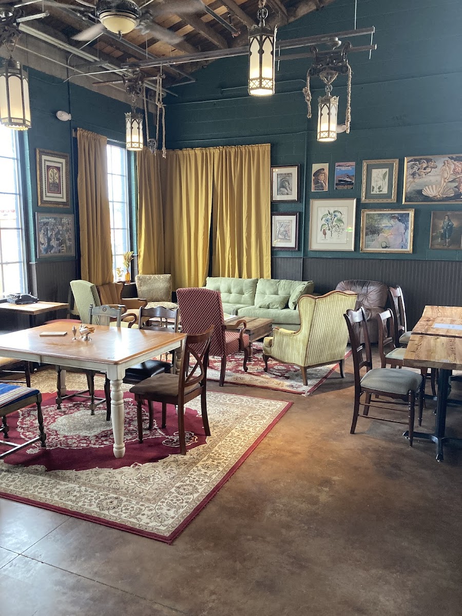 Petty Thieves Brewing Co