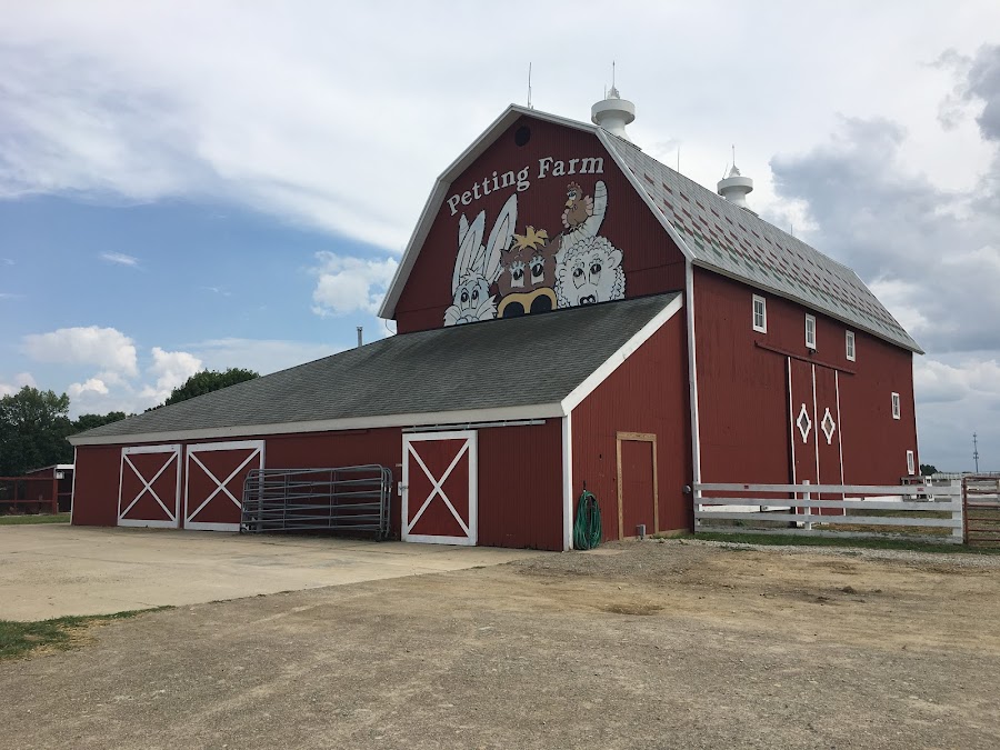 Domino’s Farms Petting Farm