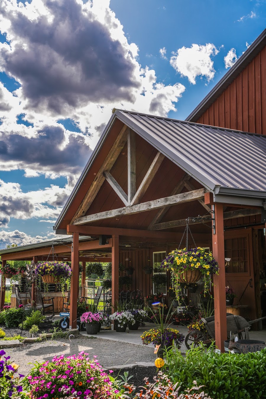Blooms & Berries Farm Market and Garden Center
