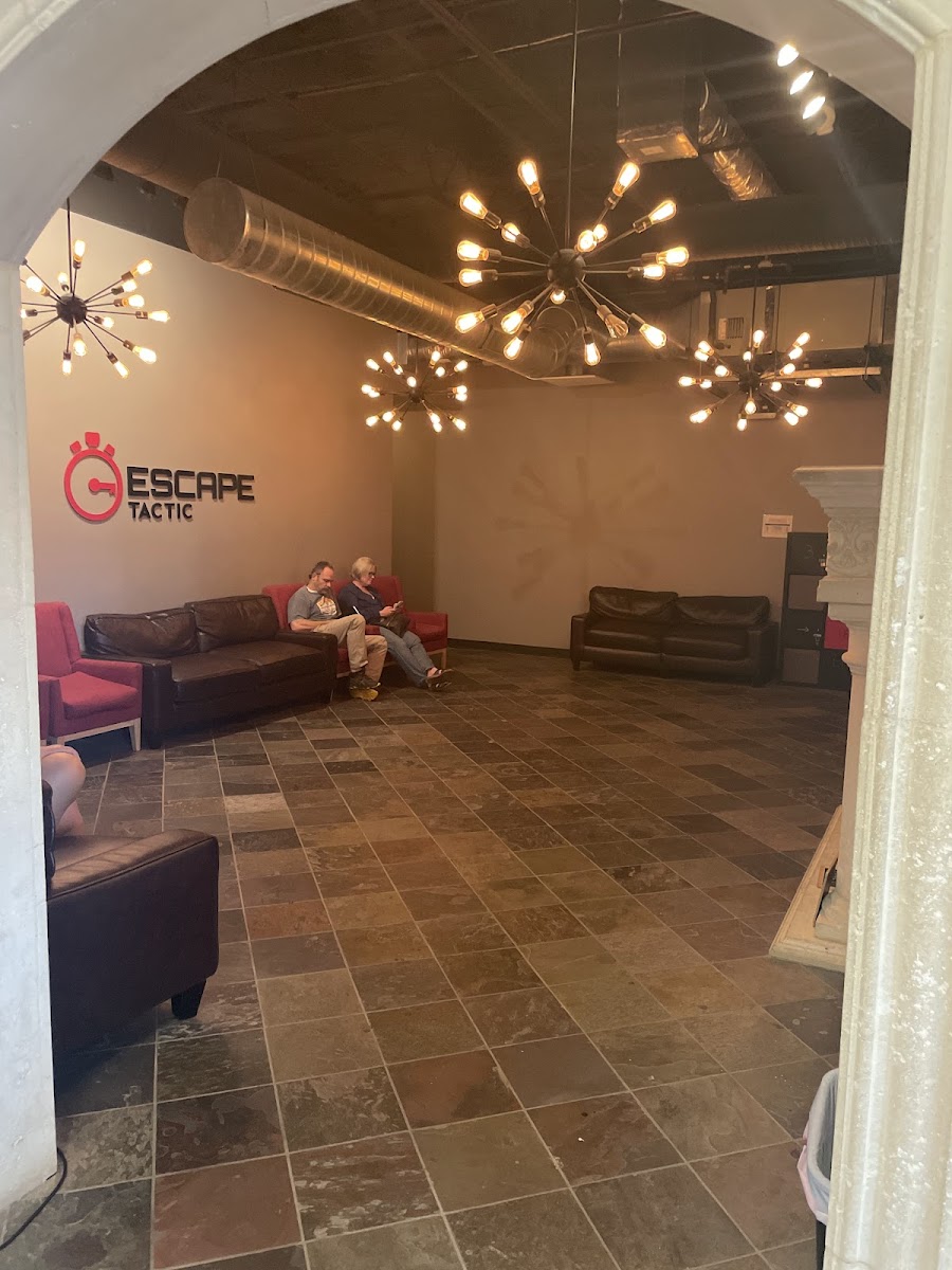 Escape Tactic escape room