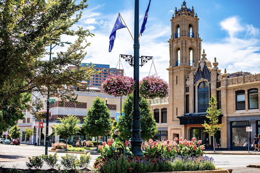 Country Club Plaza