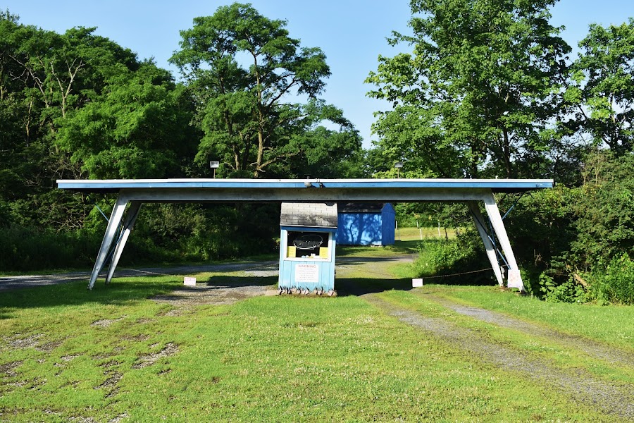 Carrolltown Hi-Way Drive-In