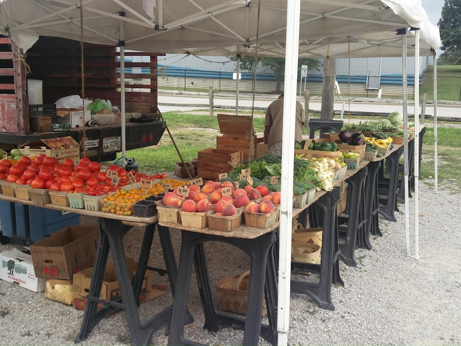 Lunken Farmers Produce Market