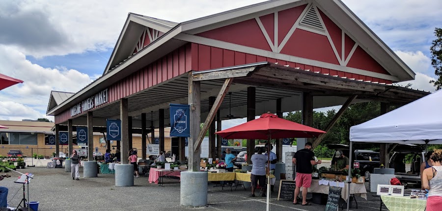 Lakeside Farmers' Market
