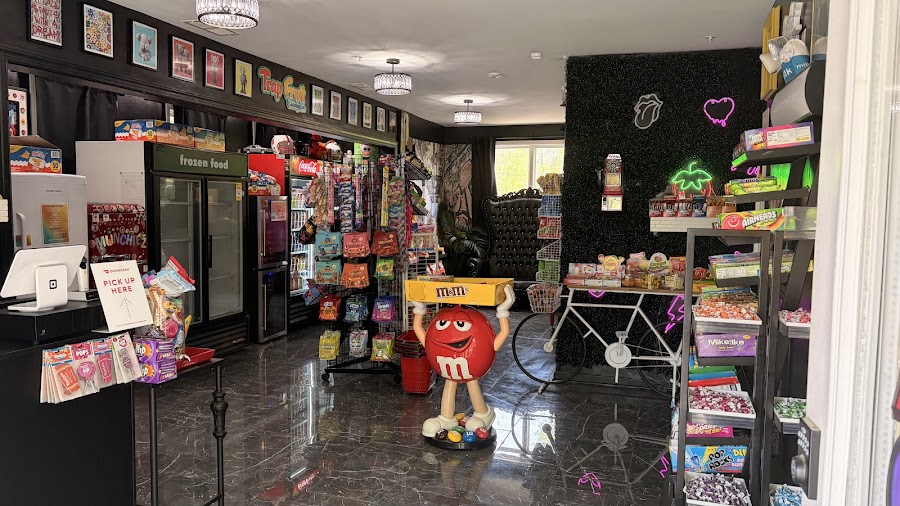 Trap Fruit Candy Co.