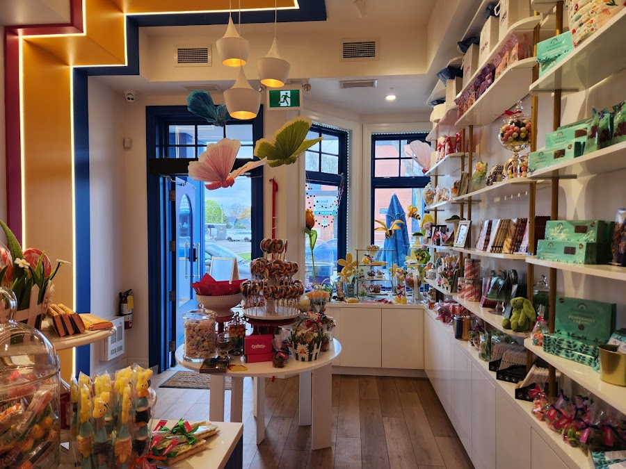 Evelyn's Candy House