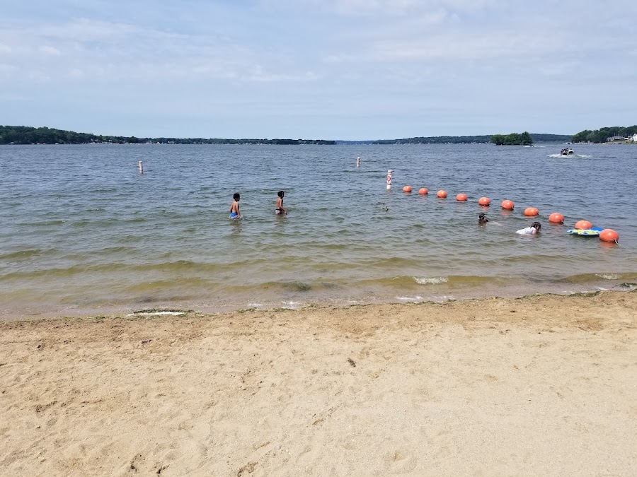 Lakefront Park - Pewaukee
