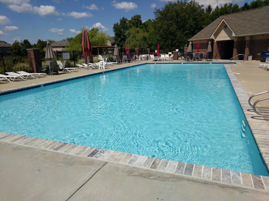 Springmill Ponds Swimming Pool