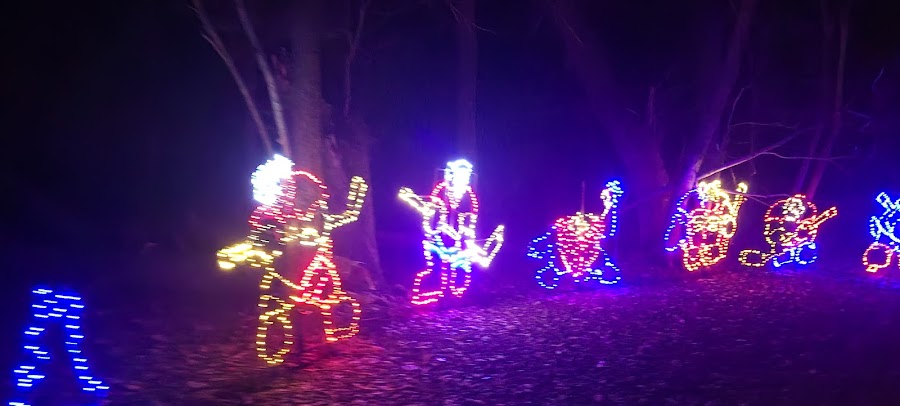 Lights on the Neuse