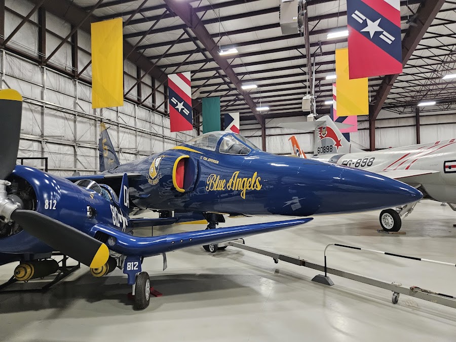 Air Zoo Flight Discovery Center