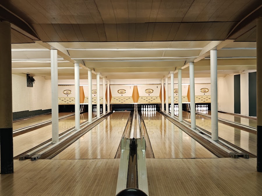 Falcon Bowl | Historic Bowling Alley & Event Hall
