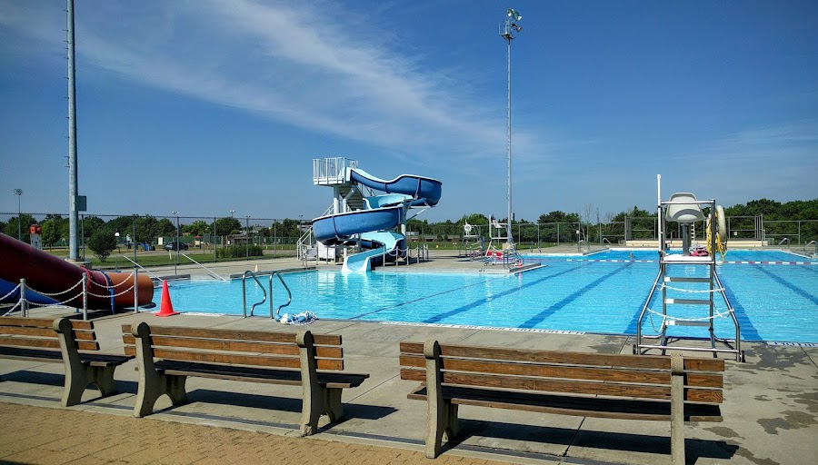 Hampton Community Pool