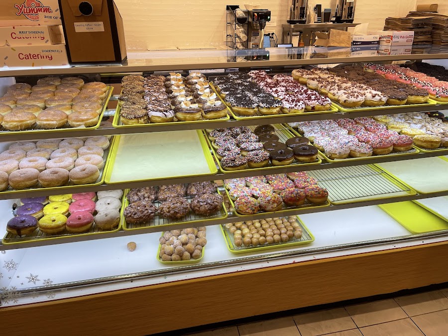 Yummm Donuts