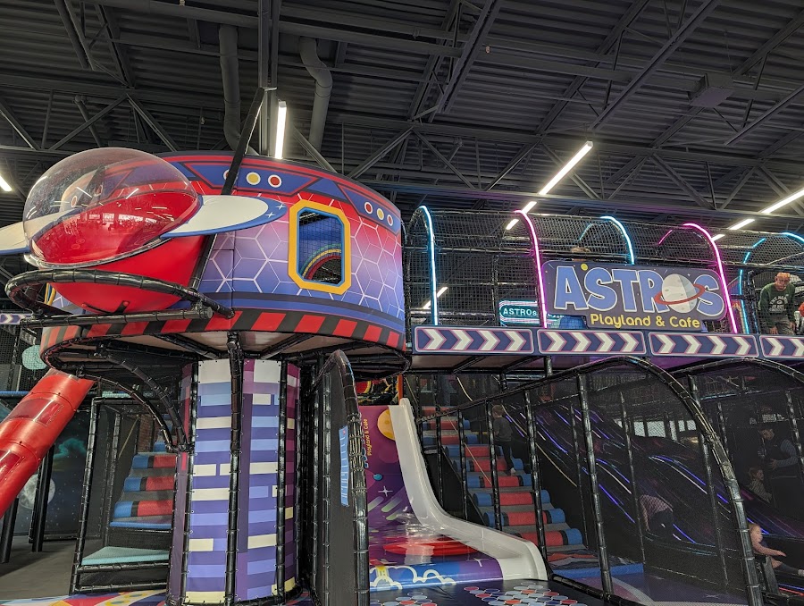Astros Playland & Cafe