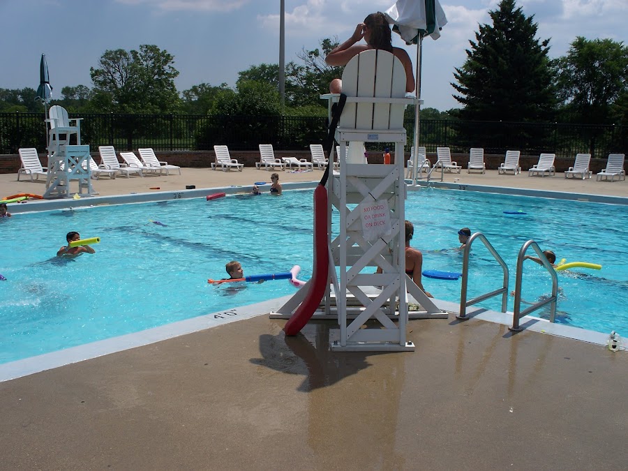 Village of Elm Grove Swimming Pool
