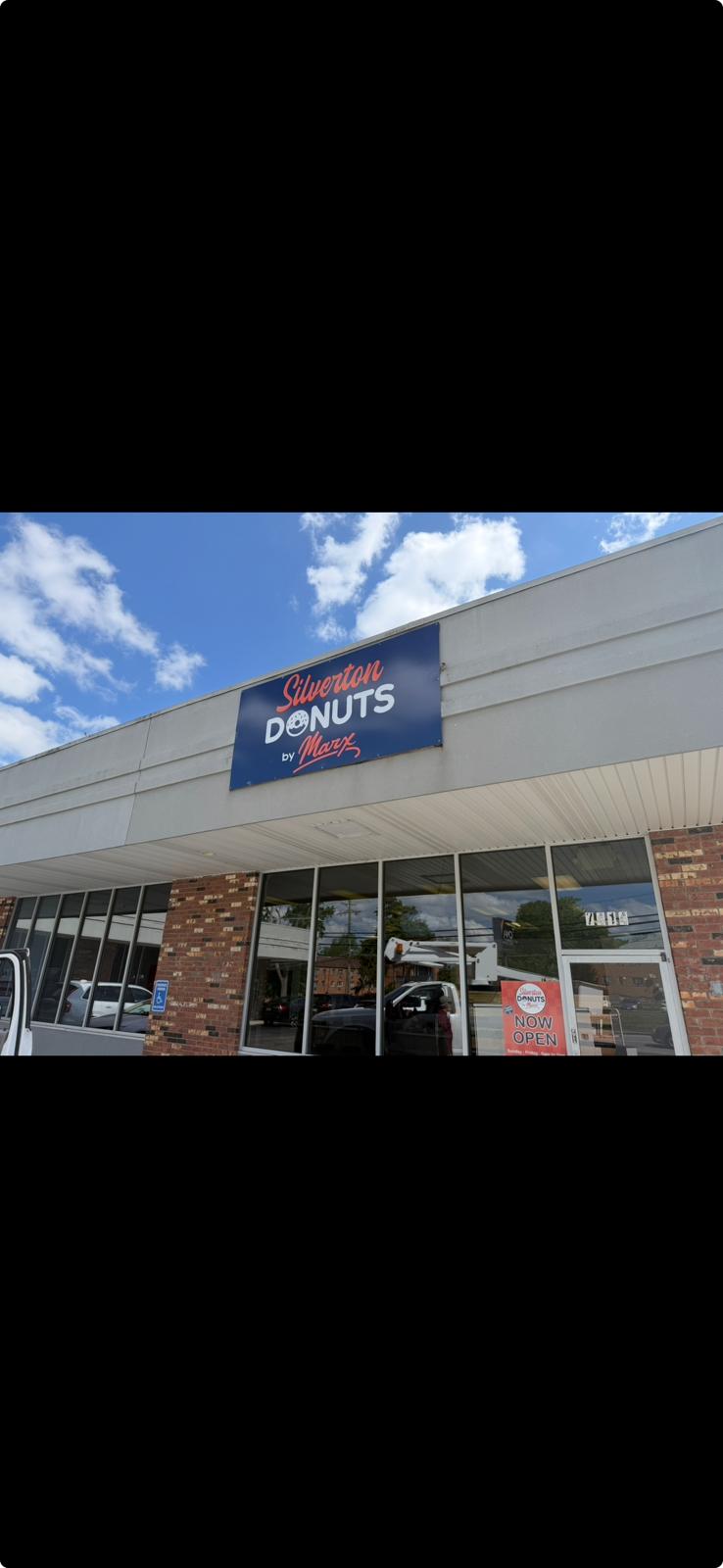 Silverton Donuts by Marx