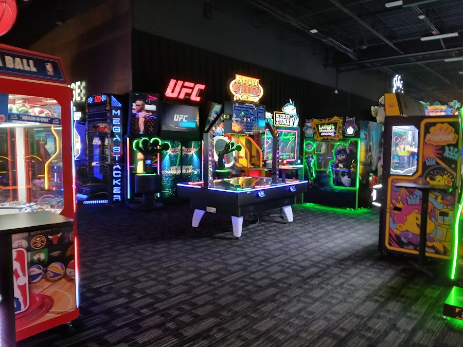 Dave & Buster's Florence