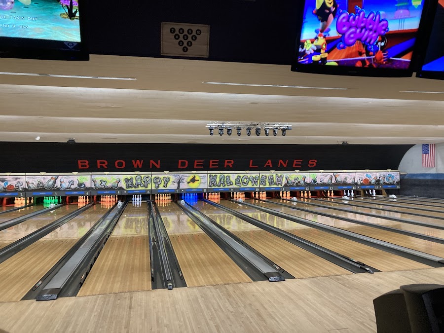 Brown Deer Lanes