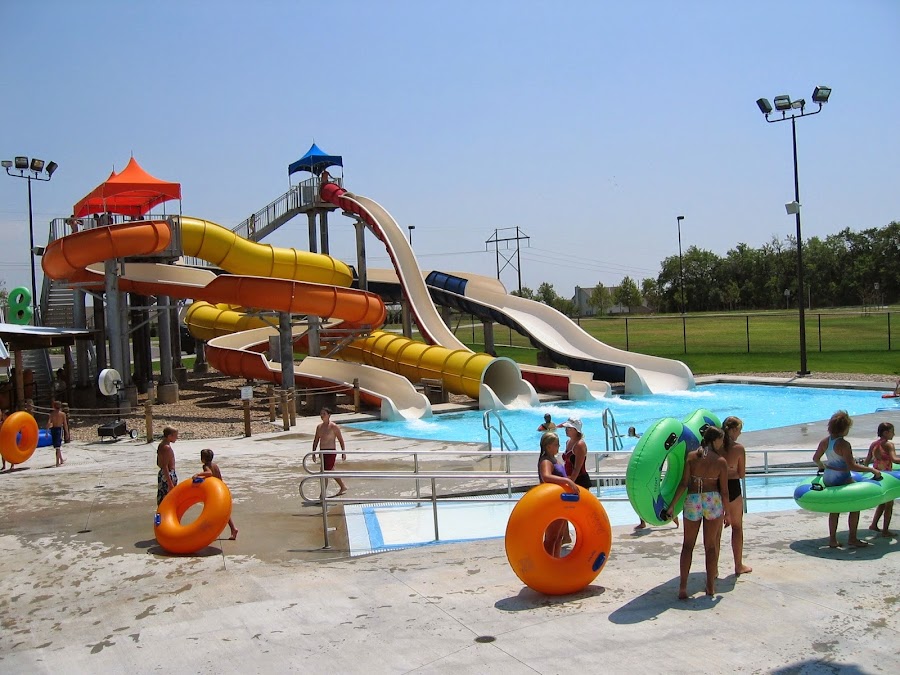 Gardner Aquatic Center