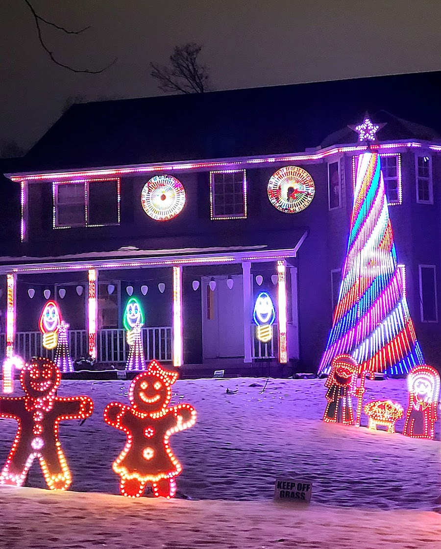 Garvas Family Christmas Lights