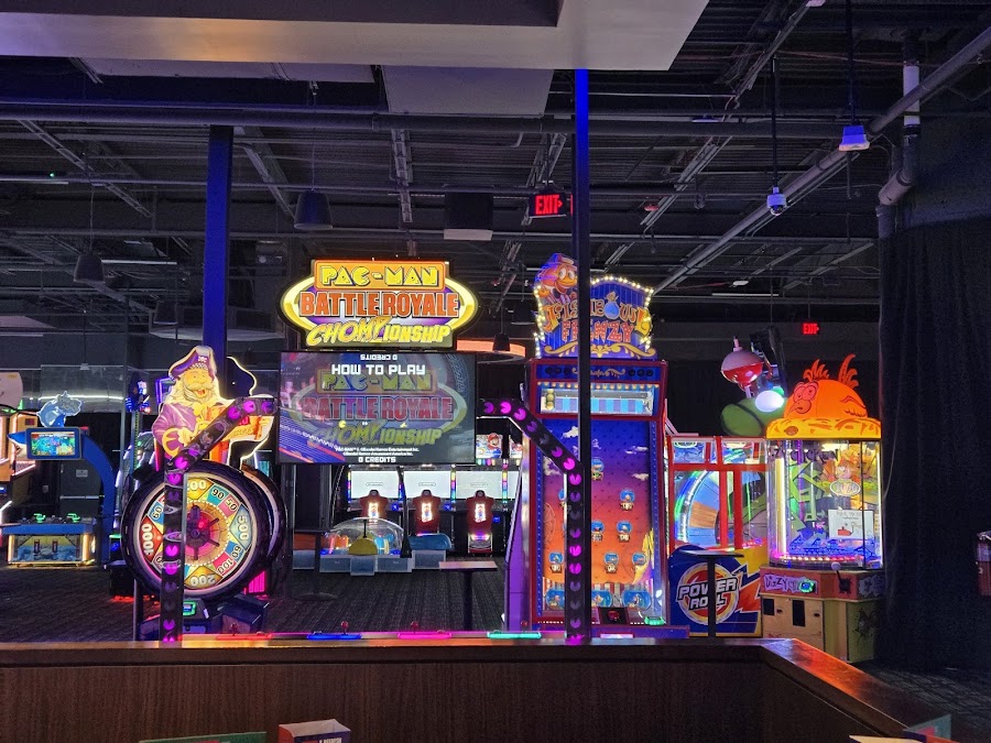 Dave & Buster's
