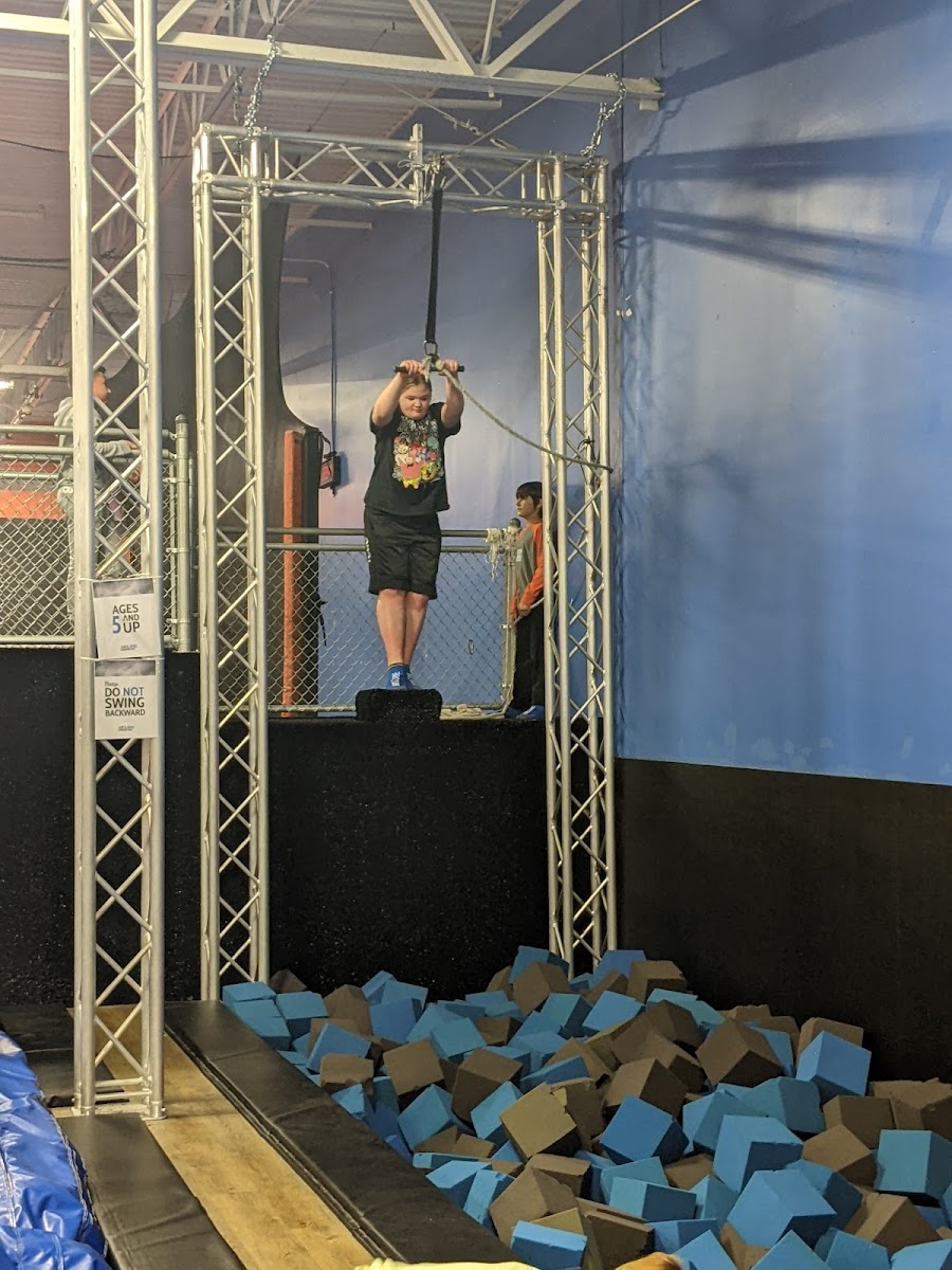 Airborne Adventure Park - Taylor, MI