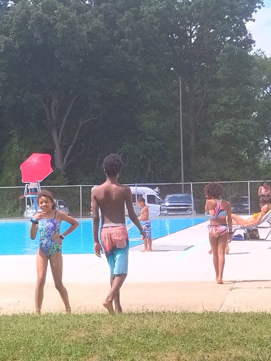 Willys Complex Pool