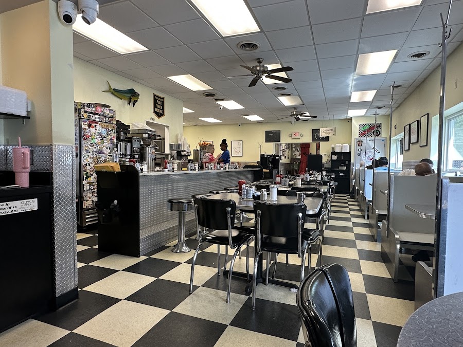 Kelly O's Diner in the Strip
