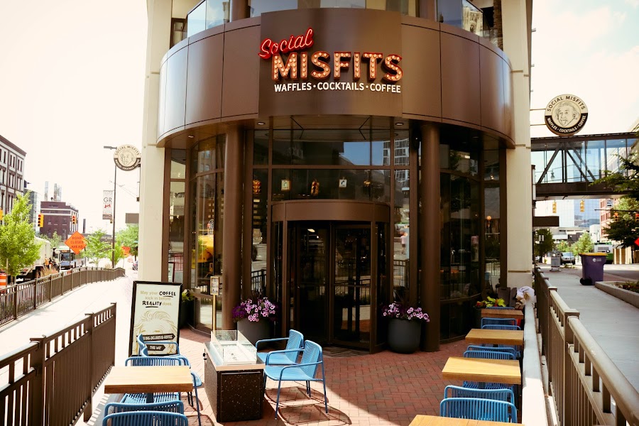 Social Misfits