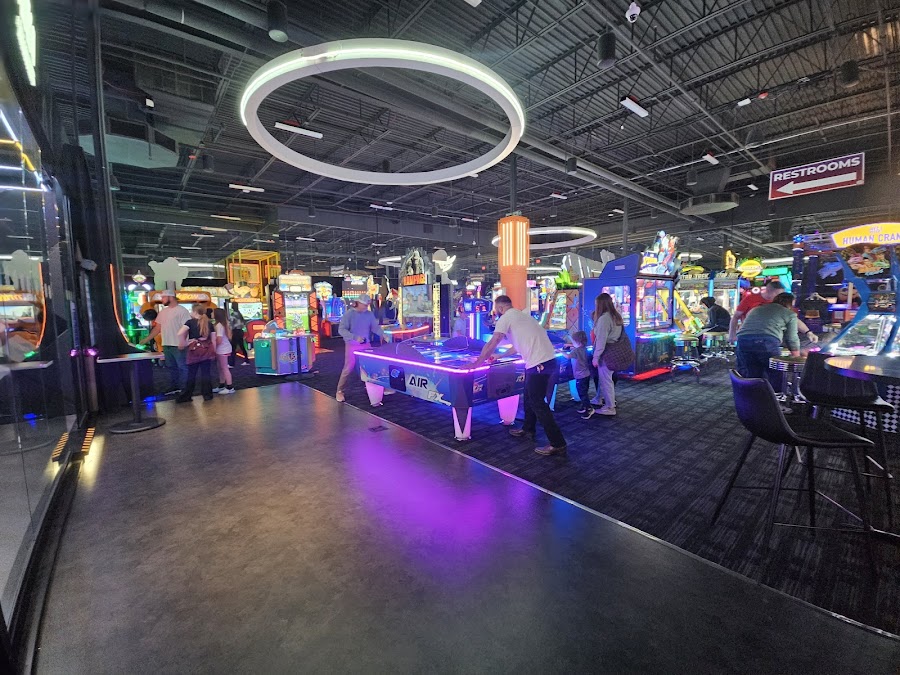 Dave & Buster's Toledo