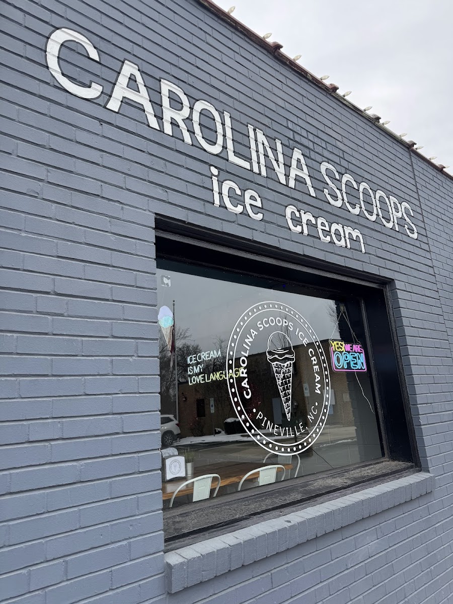 Carolina Scoops