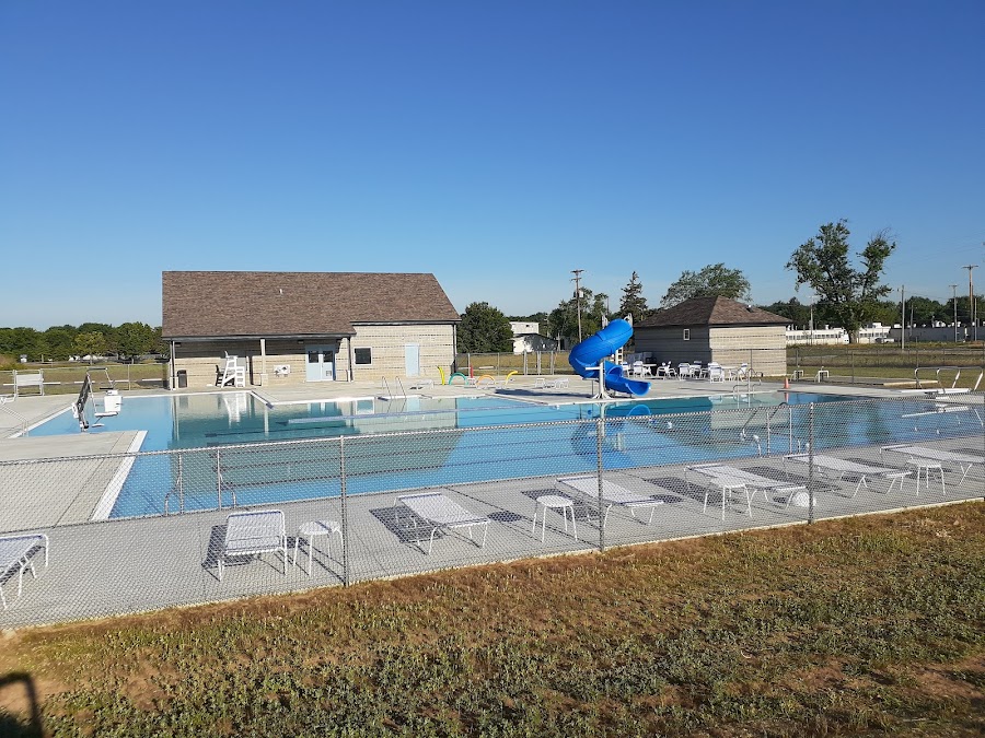 Blissfield Aquatic Center