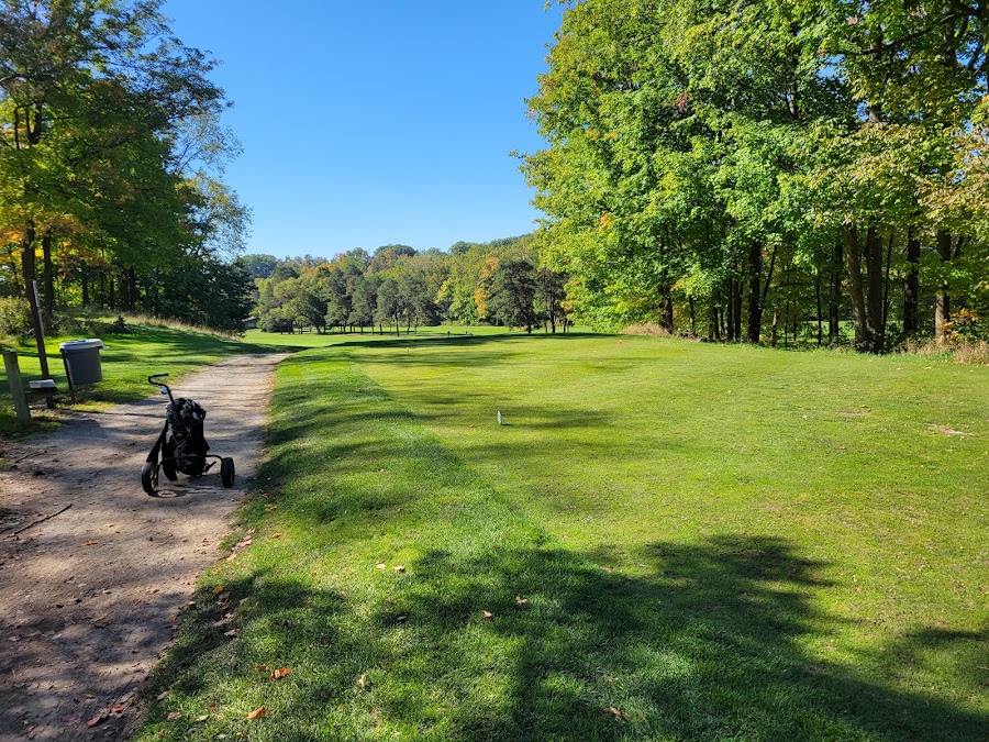 Mastick Woods Golf Course