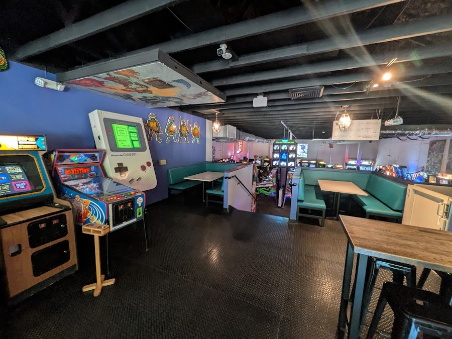 Super Abari Game Bar